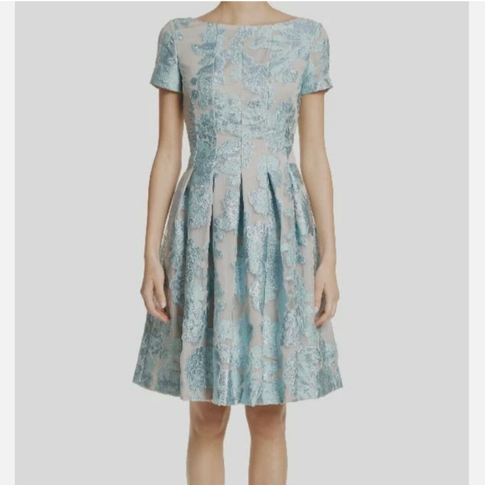 St. John Women's Light Blue Floral Organza Dress Boat Neck Scoop Back Size 4 NWT